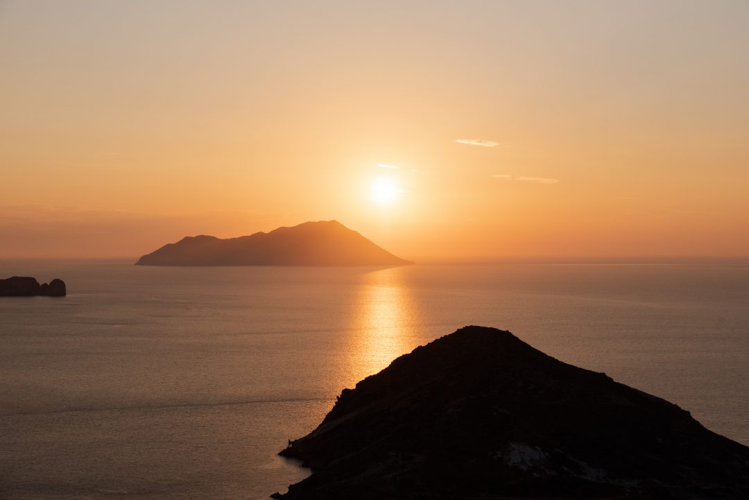 Coucher de soleil à Milos