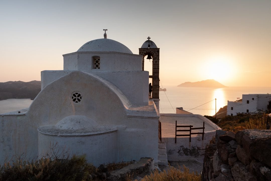 Milos au coucher de soleil