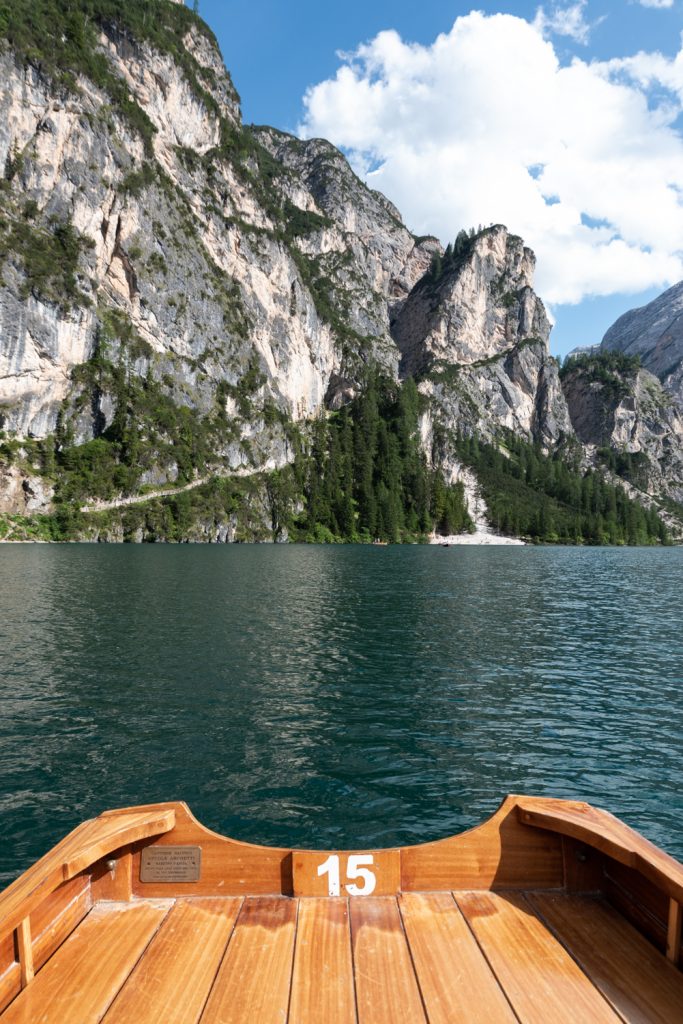 Balade en barque sur le Lago di Braies