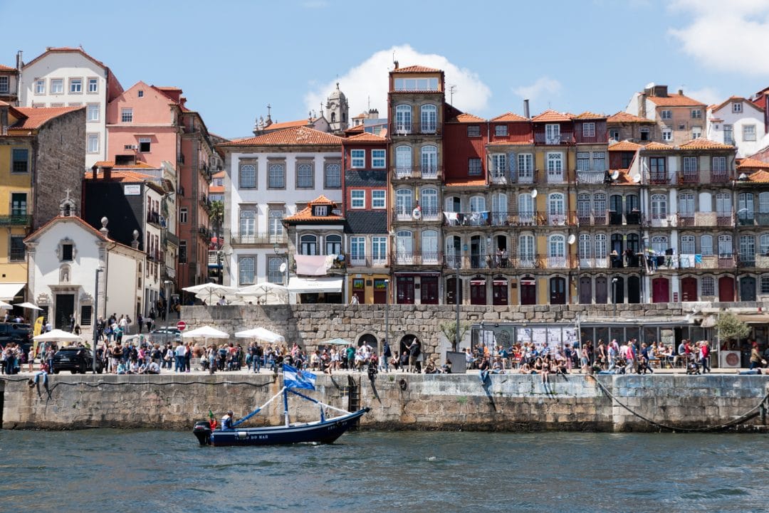 Balade en bateau sur le douro vue sur les quais