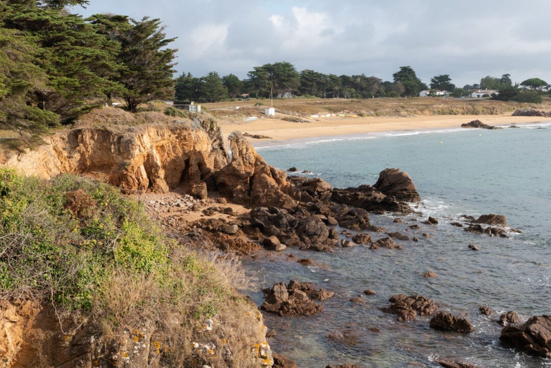 jolie plage des vieilles