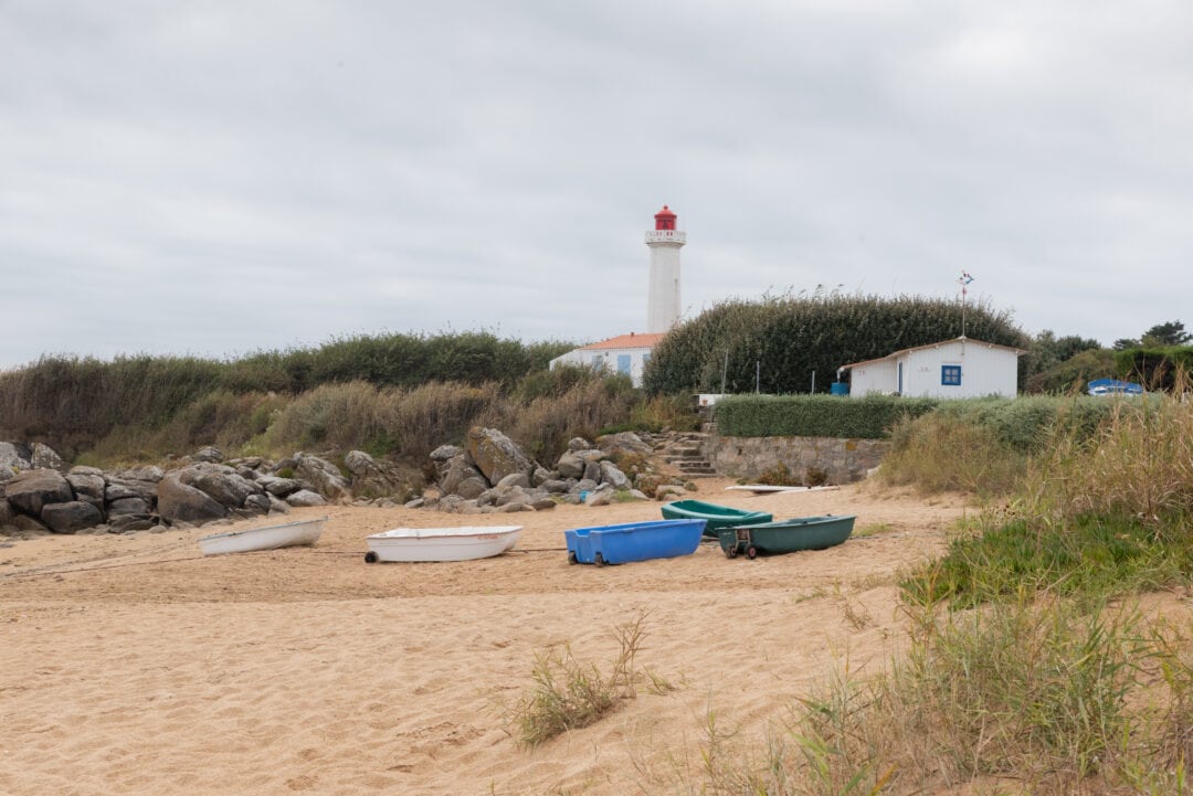 plage et port des corbeaux