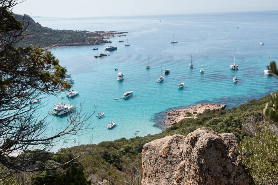 vue sur la plage de Roccapina-en-corse