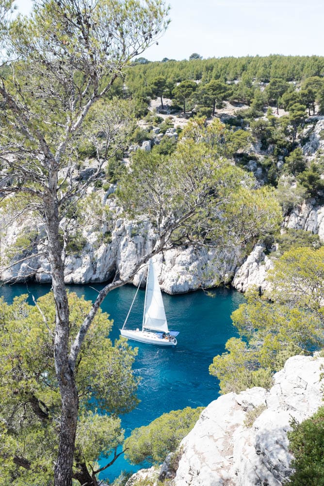 balade-en-bateau-dans-les-calanques