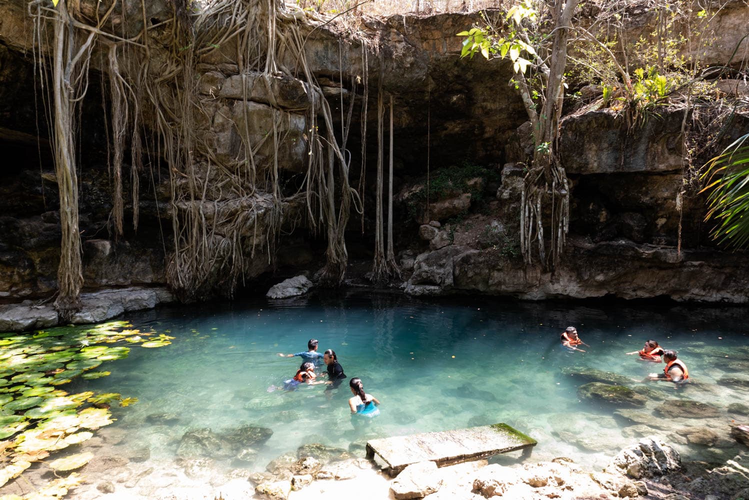 cenote Xbatun