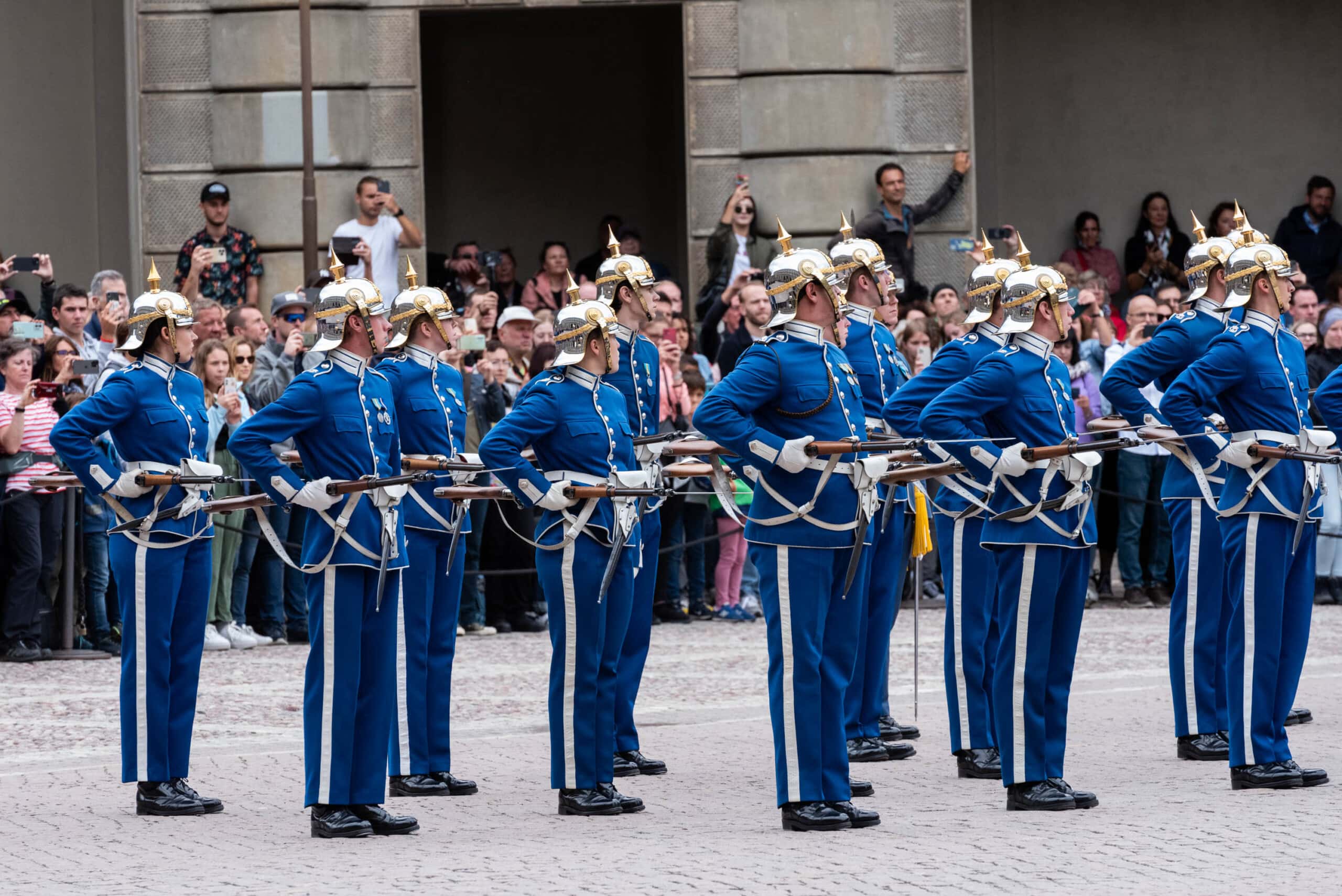 relève de la garde palais royal