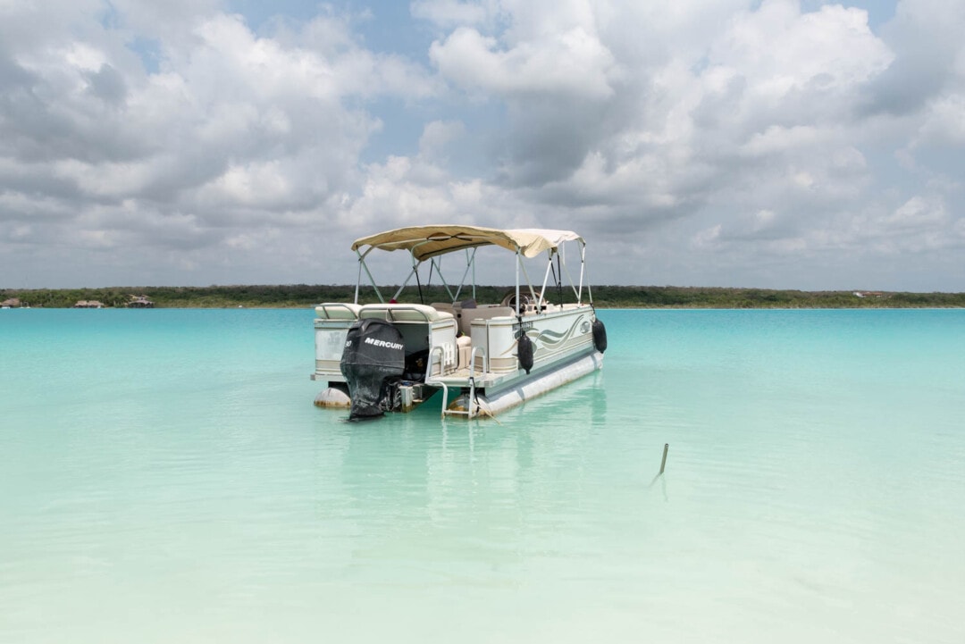 balade en bateau dans la lagune de Bacalar