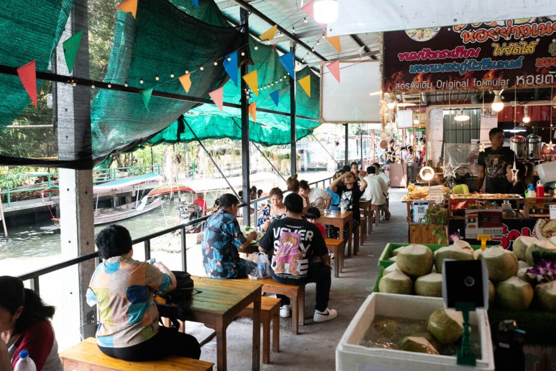 Khlong-Lat-Mayom-floati