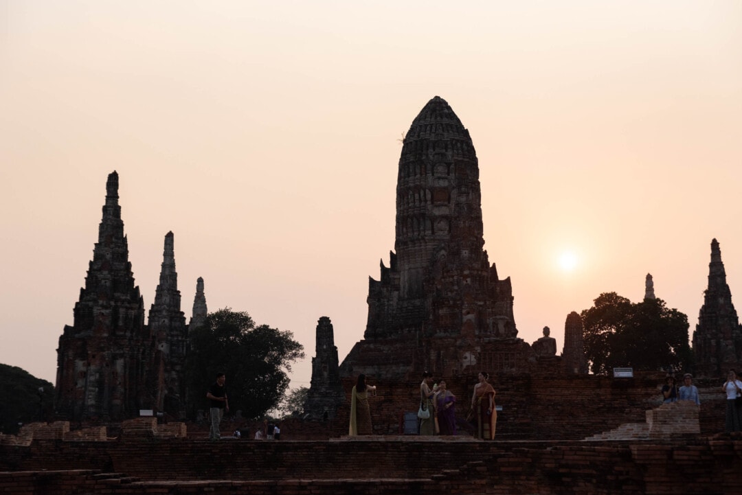 Wat-Chai-Watthanaram-coucher-de-soleil