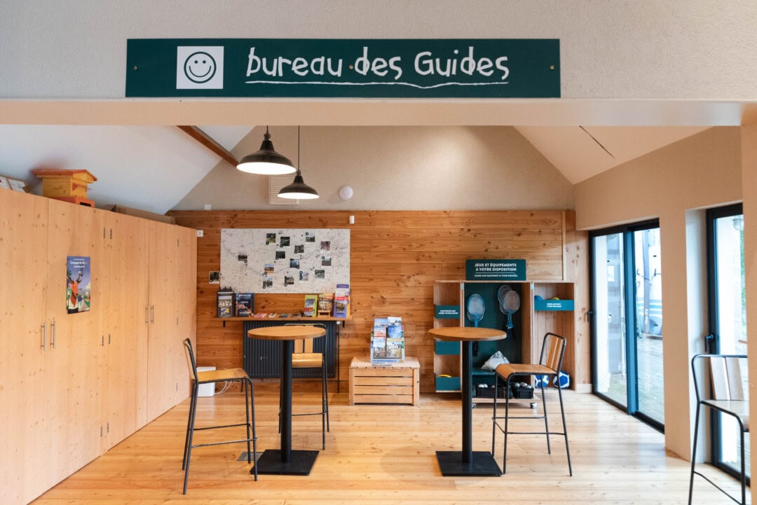 bureau des guides huttopia rille